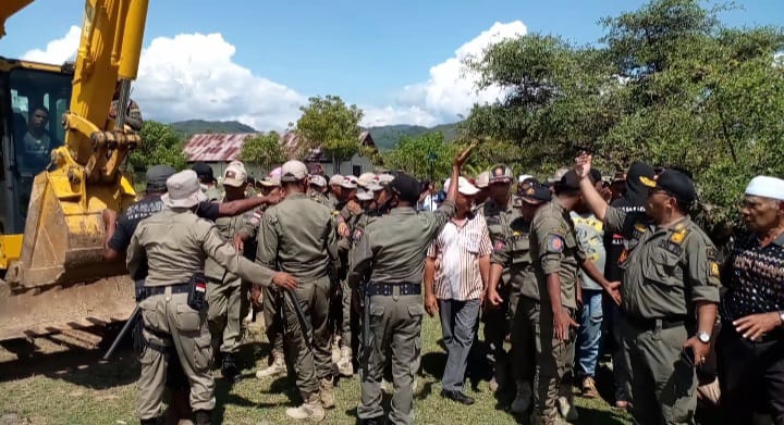 Pemilik Lahan di Nanga Banda Kecam Arogansi Pemda Manggarai