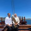 Momen Ciamik Presiden Jokowi dan Ibu Iriana di Atas Pinisi